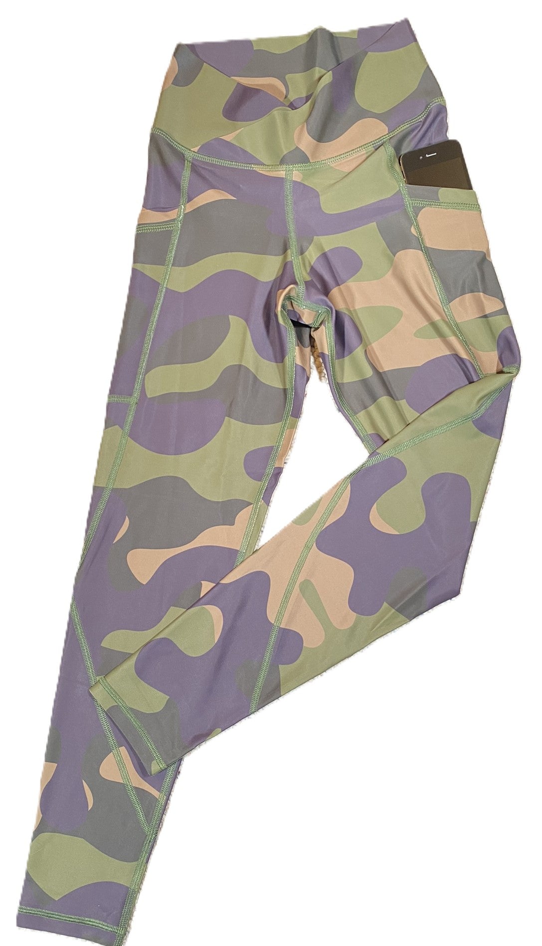 Ladies Camo Leggings w/ Pockets image 5